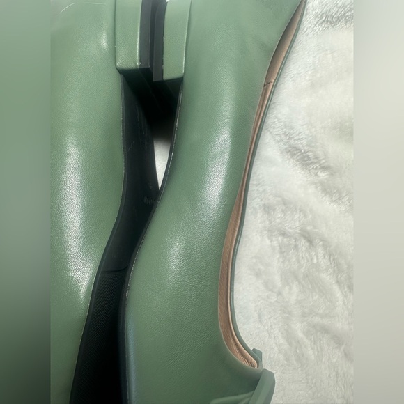 NEW C. Paravano Leather Flats NWOT - Picture 7 of 7